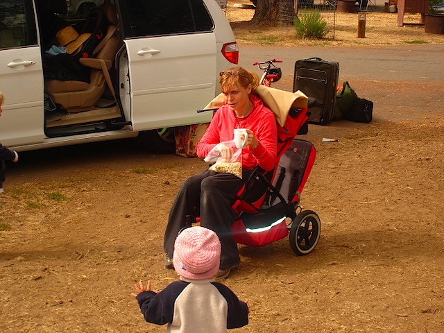 DSC014Again, Kelly wishes she were a kid again71.JPG